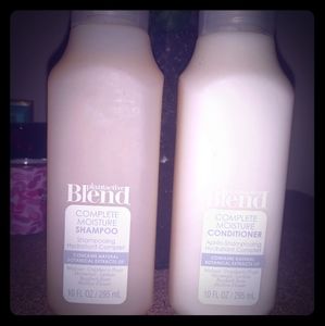 NWOT Plantactive Blend Complete Moisture Set